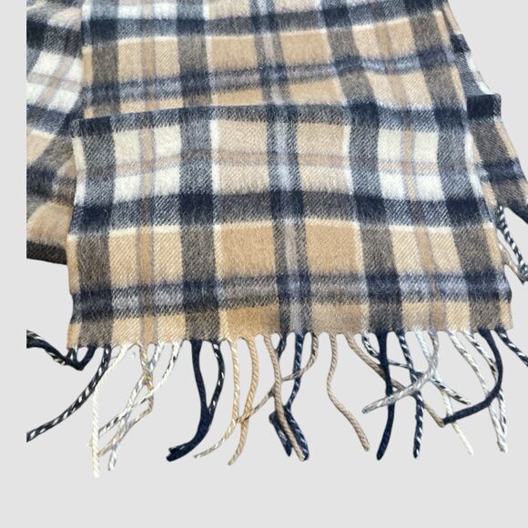 Edinburgh 100% Lambswool Scarf Bursted Checker Neutral/Navy Fringe NWT 56x12 - Picture 4 of 4